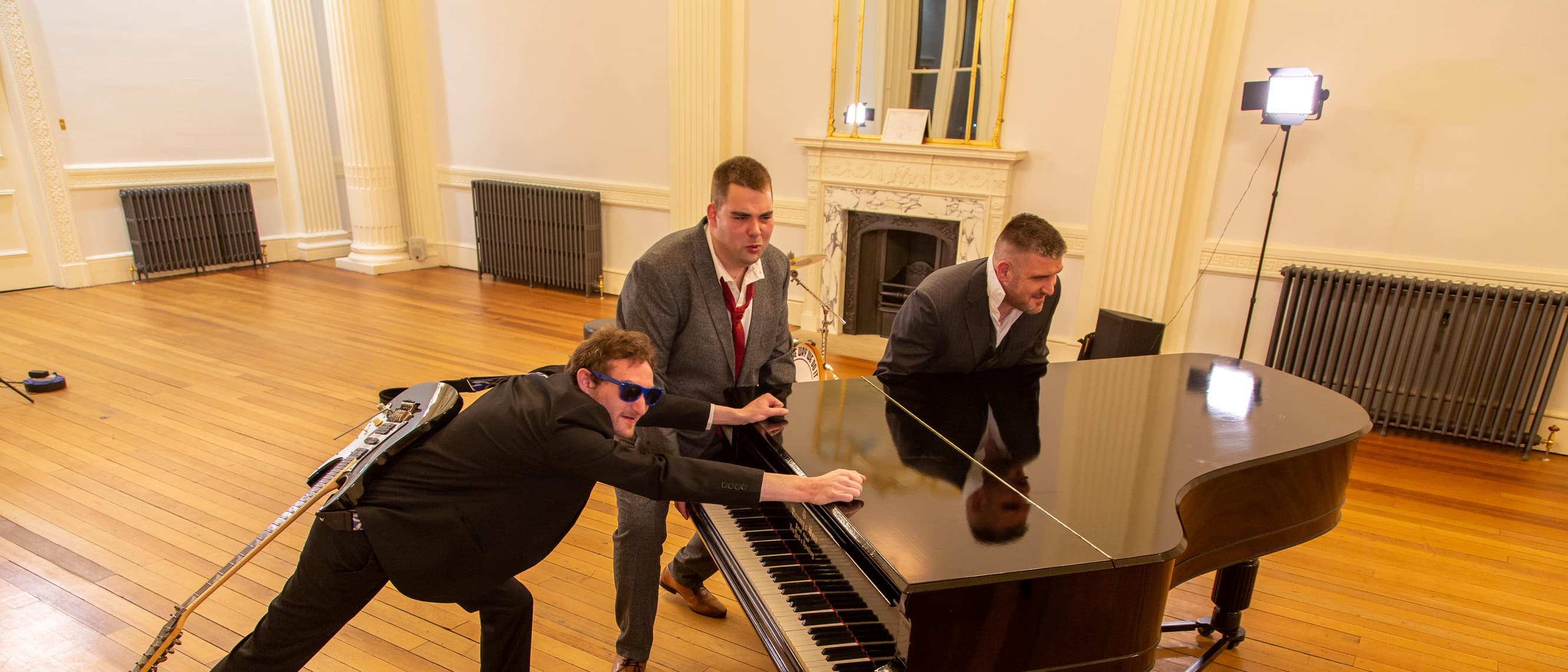 Peat and Diesel, Tankus