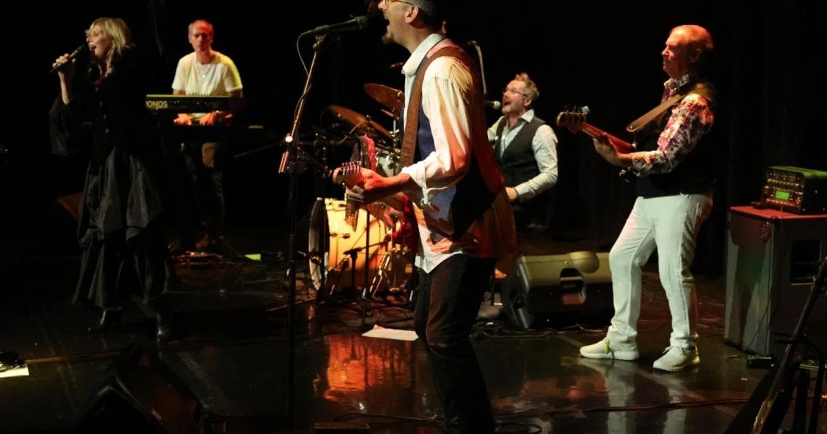 Big Love UK @ Leo's Red Lion, Northfleet, Friday 12th June 2026