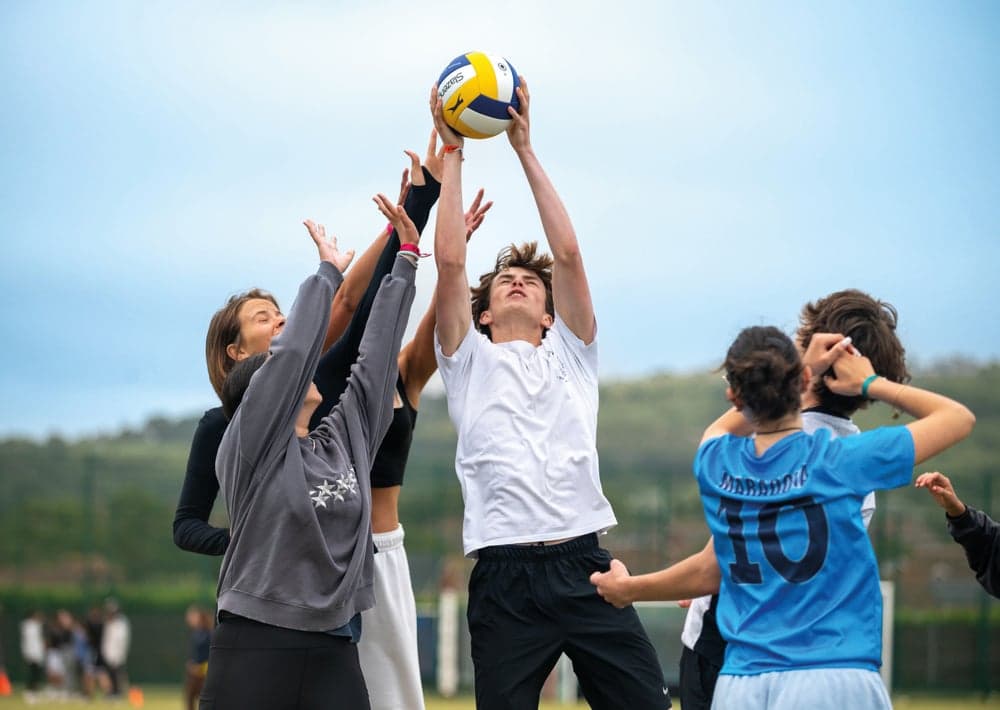 Global Leadership Camp at Earlscliffe Summer School for Teens